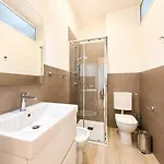 Apartment Adriana - Carraro Immobiliare - Family
